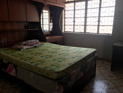 Sennett Estate (D13), Terrace #247635491